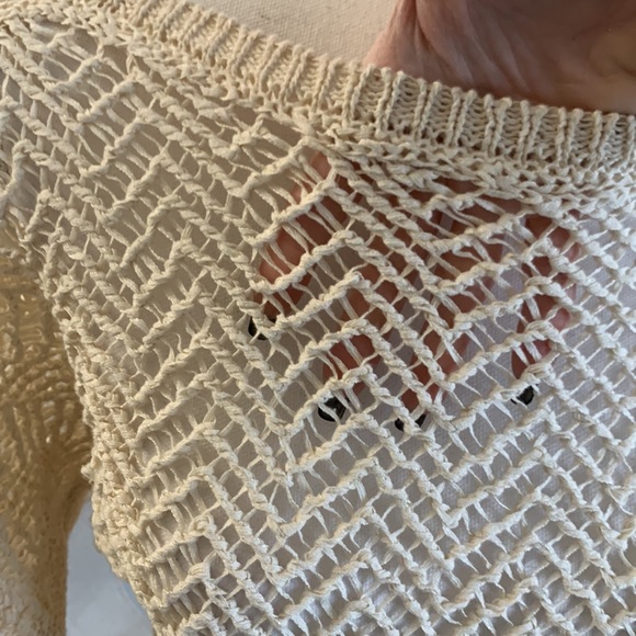 Tahari Sweater - Picture 2 of 6
